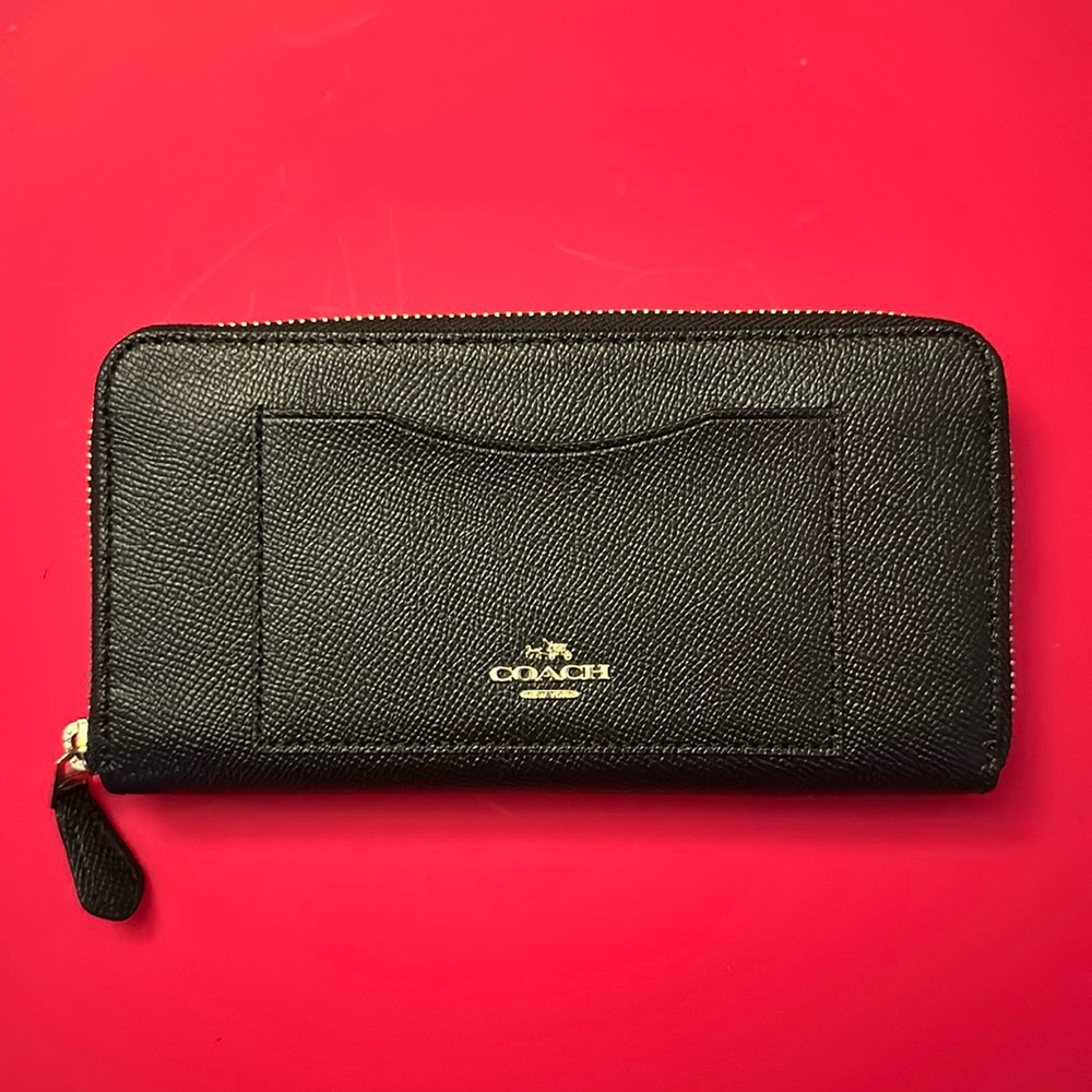 Coach Zip Around Wallet